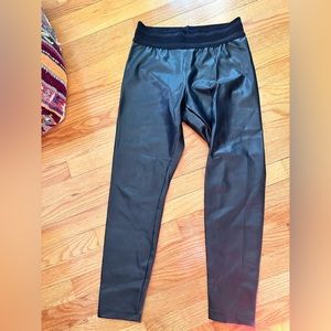 Awesome faux leather leggings. Super comfortable and stylish. Size M/28